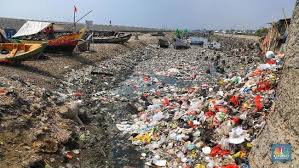 Artinya memang ada sistem pengelolaan sampah yang buruk di indonesia. Sebegini Parah Ternyata Masalah Sampah Plastik Di Indonesia