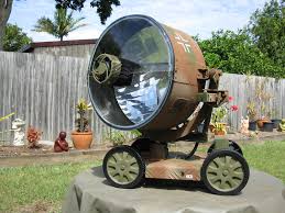 The vast majority of light that hits the mirror is focused on a single point. Fmc S Hand Made Diy 2015 Comp Entry Ww2 Searchlight Finished Budgetlightforum Com