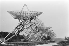 Westerbork synthesis radio telescope (ru); File Grootste Synthese Radiotelescoop Ter Wereld In Westerbork Bestanddeelnr 923 6014 Jpg Wikimedia Commons
