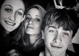 Justine Poole (@justinepfoodstylist) • Instagram photos and videos