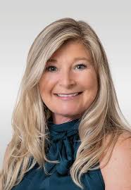 Kathy Stefanski's Instagram, Twitter & Facebook