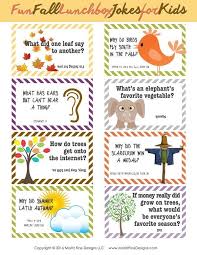 Do Your Kids Need A Little Laugh At Lunch Time Grab These Funny Free Printable Fall Lunch Box Jokes For Kids And Put O Jokes For Kids Lunchbox Jokes Fun Lunch