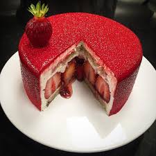 Hauchard Thibault On Instagram Nouveau Fraisier Lemeurice Cedricgrolet Dorchester Dcmoments Fraisier Fraise S Sweet Cakes Desserts Cake Desserts