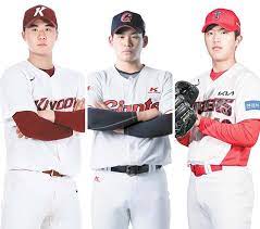 2021년 4월 8일, 키움 히어로즈와의 경기에서 선발로 등판하여 5.2이닝 2실점을 기록했다. ìž¥ìž¬ì˜ ê¹€ì§„ìš± ì´ì˜ë¦¬ ê´´ë¬¼ì˜ íƒ„ìƒ ê°œë´‰ë°•ë' ì¤'ì•™ì¼ë³´