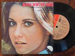 I'm excited to finally own this lovely 7" EP from 1974 featuring If You  Love Me (Let Me Know), Let Me Be There