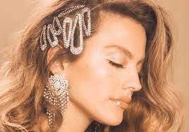 As we know the 80's hairstyles was a decade totally known for its style. The 20 Best 80s Hairstyles To Try