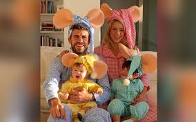 Its lead single, whenever, wherever, became one of the most successful singles of 2002. Shakira Pregnant With Baby No 3 Gerard Pique And Singer Looking For Girl