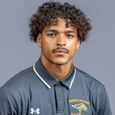 Alante Smith's Instagram, Twitter & Facebook