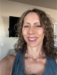 Make-up tips & tricks for women over 40