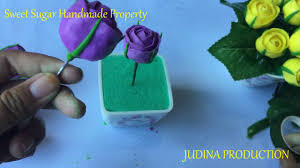 Cara membuat kerajinan dari sabun mandi dengan teknik ukir mengukir tidak memerlukan alat dan bahan yang banyak. Cara Membuat Kuncup Bunga Sabun Yang Cantik Model 2 Youtube