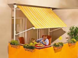 Balkonmarkisen Als Wetter Und Sichtschutz 45 Ideen Markise Balkon Markise Klemmmarkise Balkon
