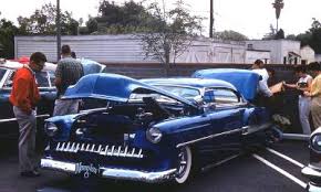 Spray coastal blue candy intercoat. Candy Paint Kustomrama