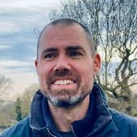 Chris Collington's Instagram, Twitter & Facebook