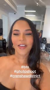 It Be Me: psyching myself 🆙 to do this photoshoot! 📸 makeup done by Me  #crenshawdistrict #itbeme saying yes to everything 😁