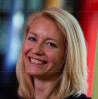 Theresa Wunderlich's Instagram, Twitter & Facebook