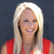 Emily Kraus's Instagram, Twitter & Facebook