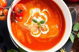 Soupe De Tomates Recette En 2020 Soupe Tomate Veloute De Tomates Tomates