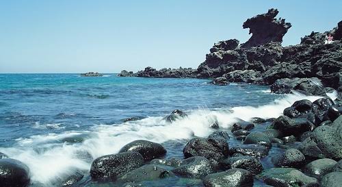 Yongduam Rock – Biểu tượng tâm linh của người dân đảo Jeju