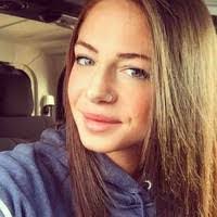 Natalie Borrelli's Instagram, Twitter & Facebook