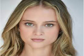 Money, Guns, and a Merry Christmas Full Cast Name List & Role Characters