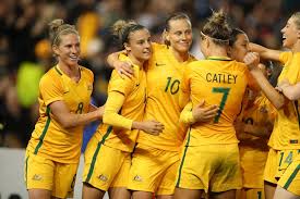 Der kader von brasilien (frauen) der saison 2018/2019 im überblick. Brasilianische Und Englische Fussballerinnen Verdienen Endlich So Viel Wie Die Manner