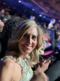 Dolce Vita Capri es nuestra colección para el verano 2025, inspirada en un  viaje por los momentos más mágicos de un día en Italia, donde el baño está  presente desde el amanecer