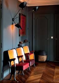 Un Appartement Haussmannien A La Decoration Eclectique Decoration Salon Deco Interieure Deco
