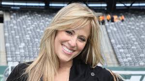 Lillian Garcia's Instagram, Twitter & Facebook