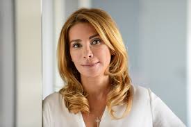 Изучайте релизы łona на discogs. Dr Lona Raab Asthetische Und Plastische Chirurgie