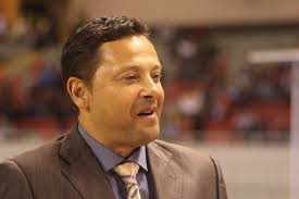 Ok, este pleito entre Erick Lonis y Jeaustin Campos está interesante, pero  hay que prestarle atención en qué terreno, o terrenos, se desarrolla  realmente, y su impacto. Hasta donde he podido rastrear,