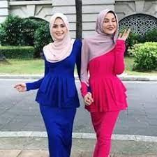 Senyum Nmpk Gigi Nah Masih Ingat Baju Uqasha Pkai Kat Mn Nak Dptkan Boleh Follow Ig Rosebelle My Cepat2 Order Fashion Style Maxi Dress Beautiful Hijab