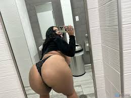 Onlyfans linaismommy porn picture 108