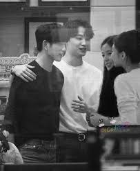 Some netizens sensed something going on between got7's jinyoung and blackpink's jisoo. Got7blackpinkaesthetics Ø¯Ø± ØªÙˆÛŒÛŒØªØ± This Looks So Real I Wanna Scream Got7 And Blackpink Interaction Please Jjjj Jinji Jenbum Jinyoung Jisoo Jb Jennie Got7 Blackpink Bamlisa C To The Respectful Owner