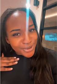 Girl That Had A Tiger at Prom