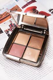 Hourglass Cosmetics Ambient Lighting Edit Mini Palette Holiday 2020 Hourglass Cosmetics Ambient Hourglass Cosmetic Hourglass Ambient Lighting Powder