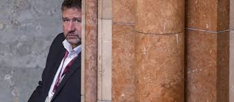 Simonka györgy nem tudja, mit érthetett félre az ügyészség. Gazdasag Mindent Tagadott A Birosagon Simonka Gyorgy Hvg Hu