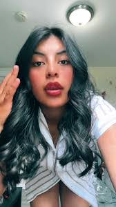 Jennifer Bays's Instagram, Twitter & Facebook