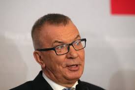 Wciąż bardziej polityk niż rzecznik. Adam Abramowicz kończy pierwszy rok  urzędowania