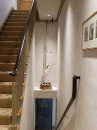 We're also looking at doing a minimalist gallery wall and possibly a shelf with some greenery on the way up. 27 Stylish Staircase Decorating Ideas How To Decorate Stairways