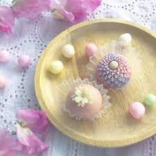 keikoさんはinstagramを利用しています フォトレッスンにて 先日の 和菓子作り フォトレッスンws で撮影した写真 自作のハーフサイズ練り切りを スマホで撮ってます 和菓子 練り切り ねりきり 上生菓子 お菓子 スイーツ おやつ 趣味 手作り ホー
