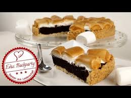 Es ist hell und luftig und absolut … Brownie Marshmallow Kuchen Schokoladig Herb Und Nicht Zu Suss Youtube