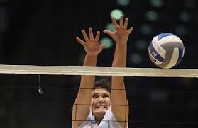 Volleyball Falls in Four to UTSA