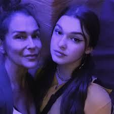 Susannah Melvoin Artist Page