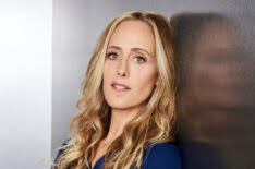 Jean Raver's Instagram, Twitter & Facebook