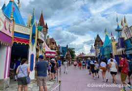 Unlike the mobile magic app, wait times and fastpass>fastpass information offered in my disney experience are not currently restricted or generalized when outside of the parks. How Accurate Are Disney World S Posted Ride Wait Times Since Reopening The Disney Food Blog