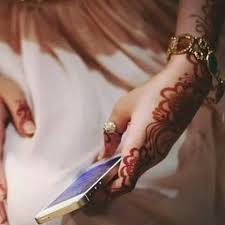 Pin By R On Awesome Stylish Girl Cute Girl Face Beautiful Henna Designs
