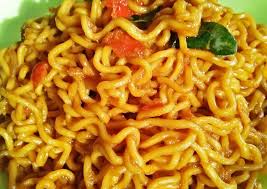Cuci bersih kerang lalu kucuri air jeruk kunci diamkan. Resep Mie Burung Dara Goreng Yang Luar Biasa
