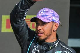 Lewis hamilton is one of the most successful f1 drivers of all time, winning six world championships and 84 races since bursting onto the scene in 2007. Lewis Hamilton Formel 1 Verurteilt Rassistische Angriffe Gala De
