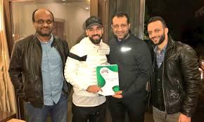 قرأت هذه الصفحات المتعلقة بشرعية الأضحية وأحكامها فوجدتها صالحة موافقة حسب رأيي ونظرتي. Ø¹Ø¨Ø¯ Ø§Ù„Ù„Ù‡ Ø§Ù„Ø³Ø¹ÙŠØ¯ Ø¹Ù„Ù‰ Ø£Ø¹ØªØ§Ø¨ Ø§Ù„Ø²Ù…Ø§Ù„Ùƒ Ø§Ù„Ø´Ø±Ù‚ÙŠØ© ØªÙˆØ¯Ø§ÙŠ