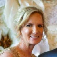 Lynn Risinger's Instagram, Twitter & Facebook